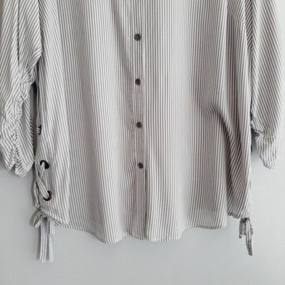 IN EVERY STORY / Penningtons Button Down Striped Shirt Lace-Up Sides Sz X - Picture 4 of 11